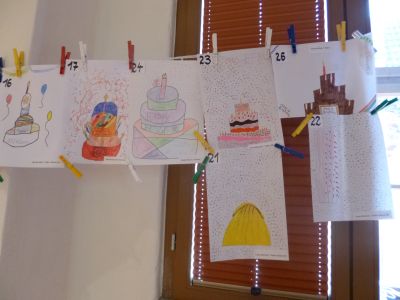 Foto des Albums: Ausstellung der Kinderbilder zum 1. Museumsgeburtstag im April