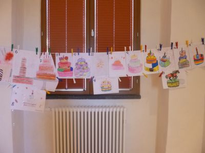 Foto des Albums: Ausstellung der Kinderbilder zum 1. Museumsgeburtstag im April