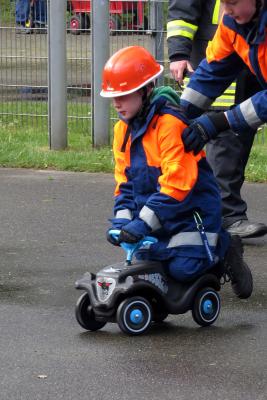 Foto des Albums: Jugendfeuerwehr-Pfingstzeltlager "Distrikt 34" in Schenefeld (16.05.2016)