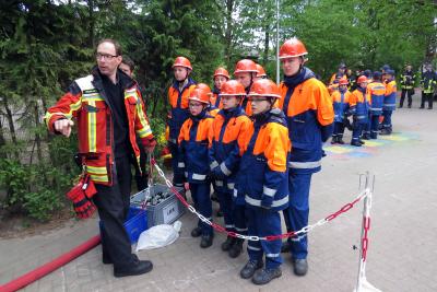 Foto des Albums: Jugendfeuerwehr-Pfingstzeltlager "Distrikt 34" in Schenefeld (16.05.2016)