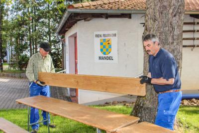 Foto des Albums: 2. Aktion 2016: Miteinander, Füreinander, ein Dorf für Jung und Alt