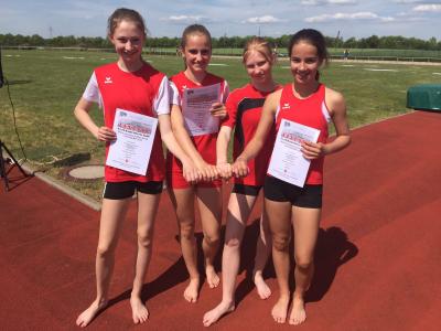 4 x 100m Staffel wU16 (Vize-Bezirksmeister)  (Bild vergr&ouml;&szlig;ern)