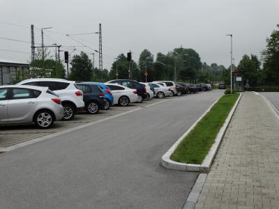 P&R-Anlage am Bahnhof Wallersdorf 
