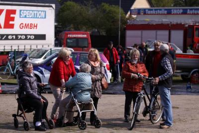 ein Fest f&uuml;r Jung und Alt  (Bild vergr&ouml;&szlig;ern)