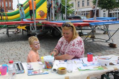 Foto des Albums: Altstadtfest - Kunterbunter Marktplatz (04.06.2016)
