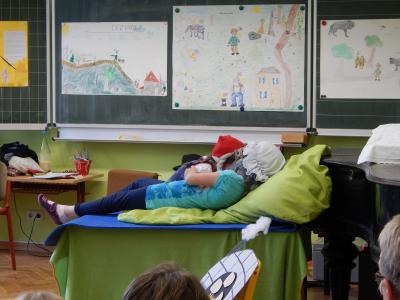 Foto des Albums: Märchenaufführungen der Klasse 2b