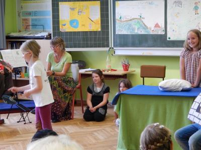 Foto des Albums: Märchenaufführungen der Klasse 2b