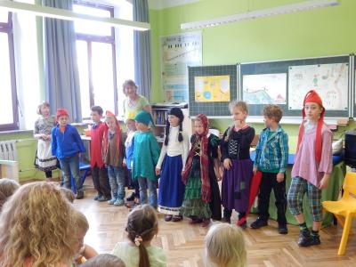 Foto des Albums: Märchenaufführungen der Klasse 2b