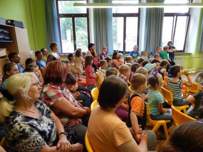 Foto des Albums: Märchenaufführungen der Klasse 2b