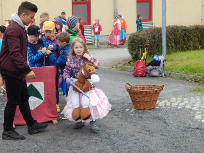 Foto des Albums: Abschluss Mittelalterwoche Ritterspiele