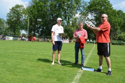 Foto des Albums: Häsener SV vs 1. SV Oberkrämer