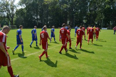 Foto des Albums: Häsener SV vs 1. SV Oberkrämer