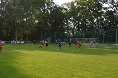 Foto des Albums: Häsener SV II vs. Eintracht Bötzow II