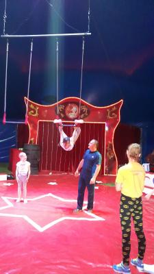 Foto des Albums: Trainingstage zum Zirkus