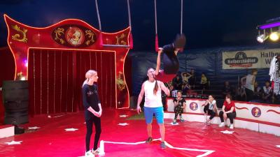 Foto des Albums: Trainingstage zum Zirkus