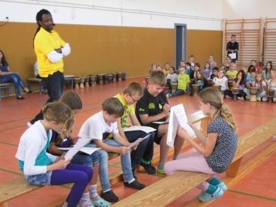 Foto des Albums: Proben zum Trommelprojekt