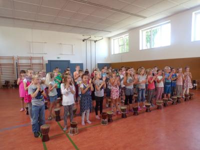 Foto des Albums: Proben zum Trommelprojekt