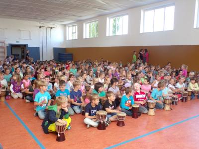 Foto des Albums: Proben zum Trommelprojekt
