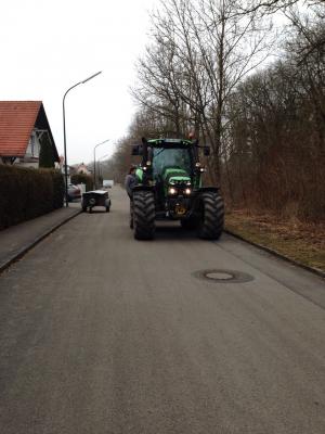 Foto des Albums: Altpapiersammeln 2015