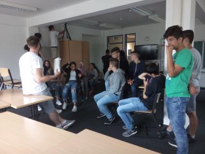 Das erste Kennenlernen im Rap-Workshop 