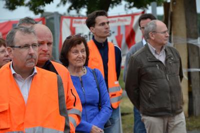 Foto des Albums: Bilder vom ersten Spatenstich für die Baumaßnahme Landestraße 201, Ausbau der Ortsdurchfahrt Falkensee