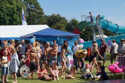 Foto des Albums: Schwimmbadfest zum 90-jährigen Bestehen des Dahmer Freibades (16.07.2016)