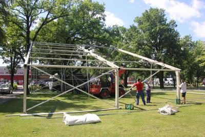 Foto des Albums: Heimat- und Wiesenfest 2016: Impressionen vom Aufbau (21. 07. 2016)