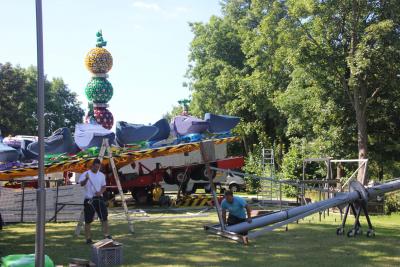 Foto des Albums: Heimat- und Wiesenfest 2016: Impressionen vom Aufbau (21. 07. 2016)