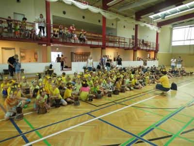 Foto des Albums: Generalprobe zum Trommelprojekt