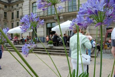 Foto des Albums: Museumsduft und Bühnenluft