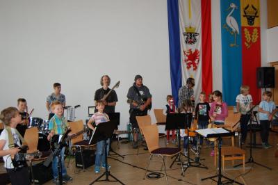 Foto des Albums: IKARUS-Kinder im Konzert
