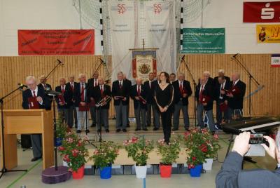 Foto des Albums: 16. Juli 2016 - 120 Jahre Männergesangverein “Freundschaft“ Kiebitzreihe