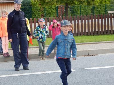 Foto des Albums: Schulwegtraining Klasse 1a und 1b