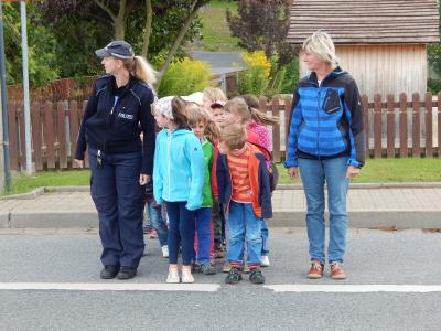 Foto des Albums: Schulwegtraining Klasse 1a und 1b