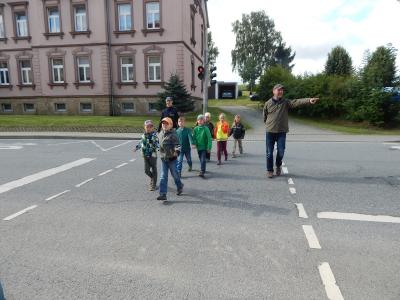 Foto des Albums: Schulwegtraining Klasse 1a und 1b