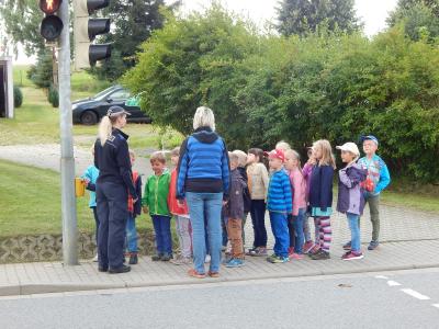 Foto des Albums: Schulwegtraining Klasse 1a und 1b