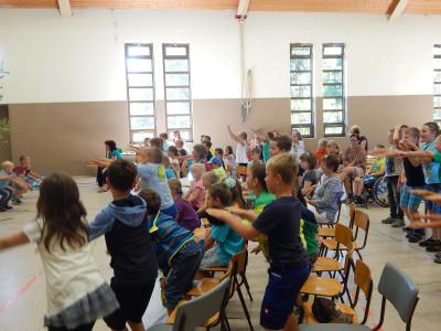 Foto des Albums: 1. Schultag Begrüßung in der Turnhalle