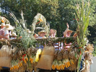 Foto des Albums: Erntefest in Garz / Hoppenrade (30.​08.​2016)