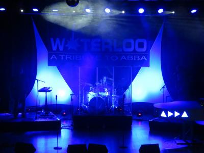 Foto des Albums: THOMANN: WATERLOO - A TRIBUTE TO ABBA