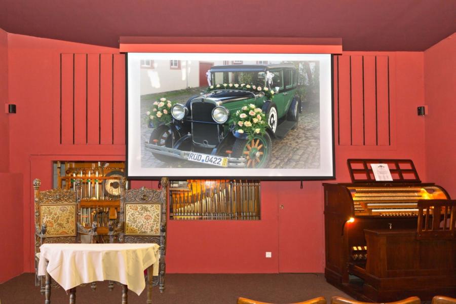 Stummfilm-Kino im Musikkabinett  (Bild vergr&ouml;&szlig;ern)