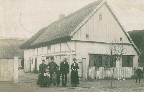 Bild: Ernhaus in der Dorfstraße um 1900