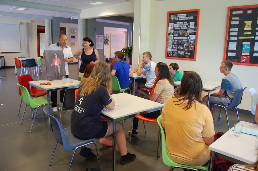 Foto der Galerie: Melniker besuchen Jean-Clermont-Schule