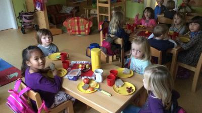 Vorschaubild: Frühstück im Kinderland
