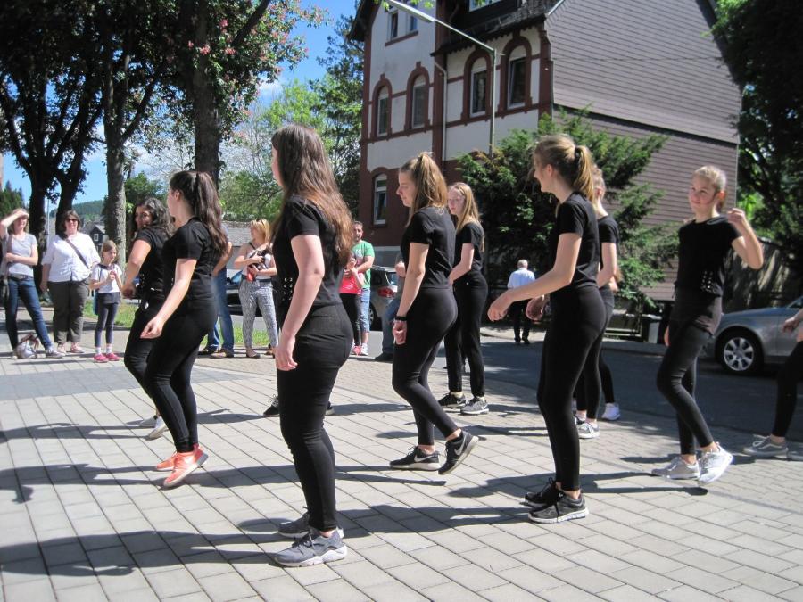 Auftritt der &Auml;lteren 