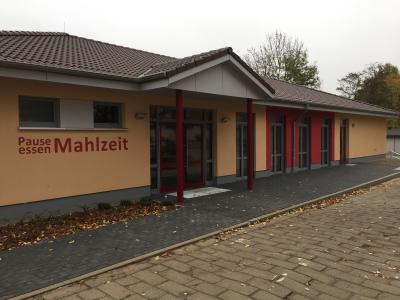 Vorschaubild: Aussenansichten