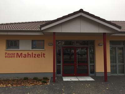 Vorschaubild: Aussenansichten