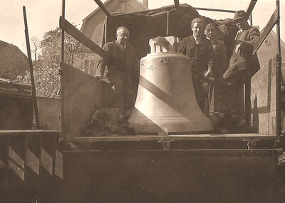 Vorschaubild: 1948 - eine neue Glocke für den neuen Kirchturm von S. Johannes d.T.