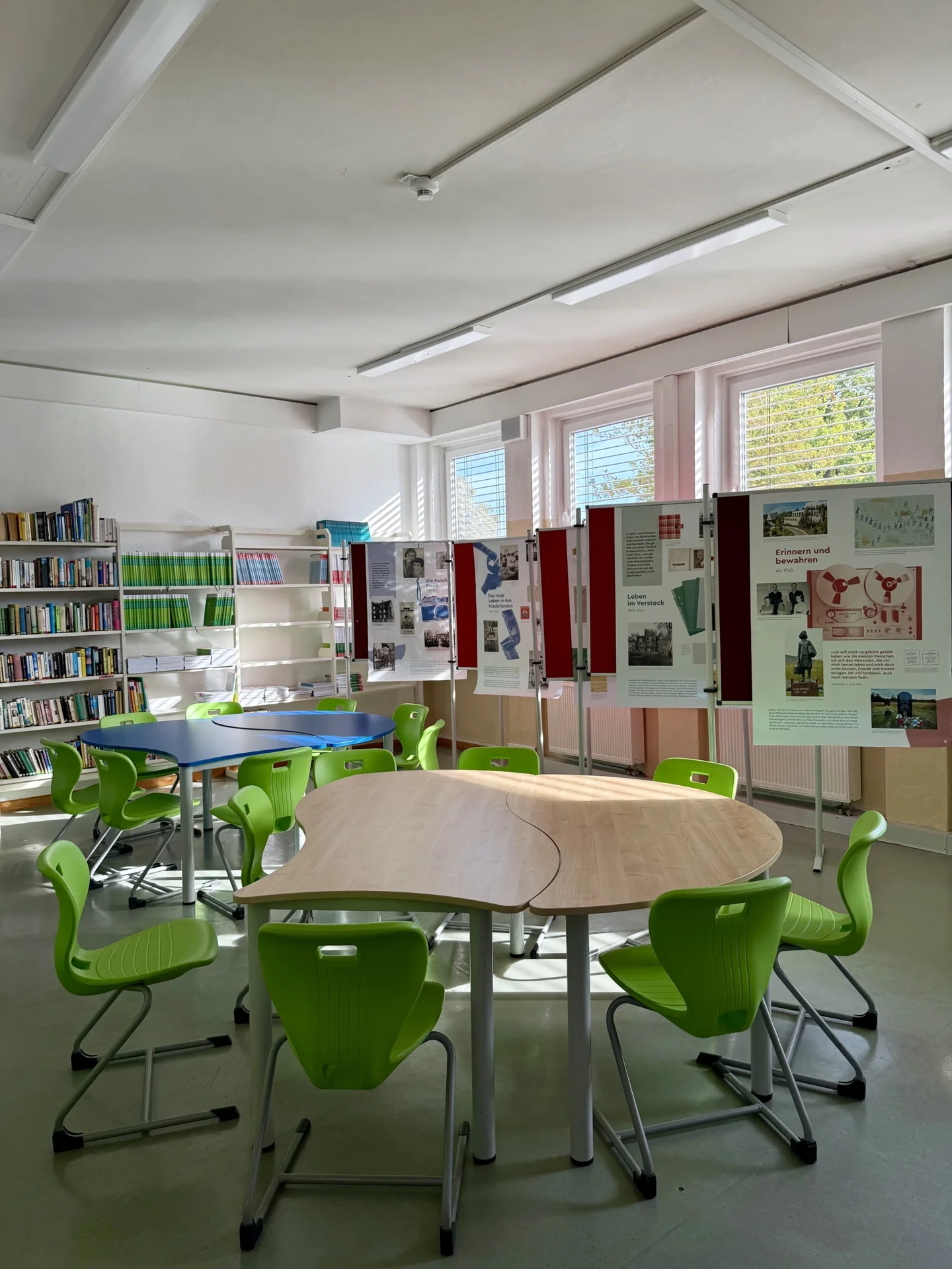 Unsere Bibliothek wird gerne f&uuml;r Projektarbeiten in kleineren Gruppen genutzt. 