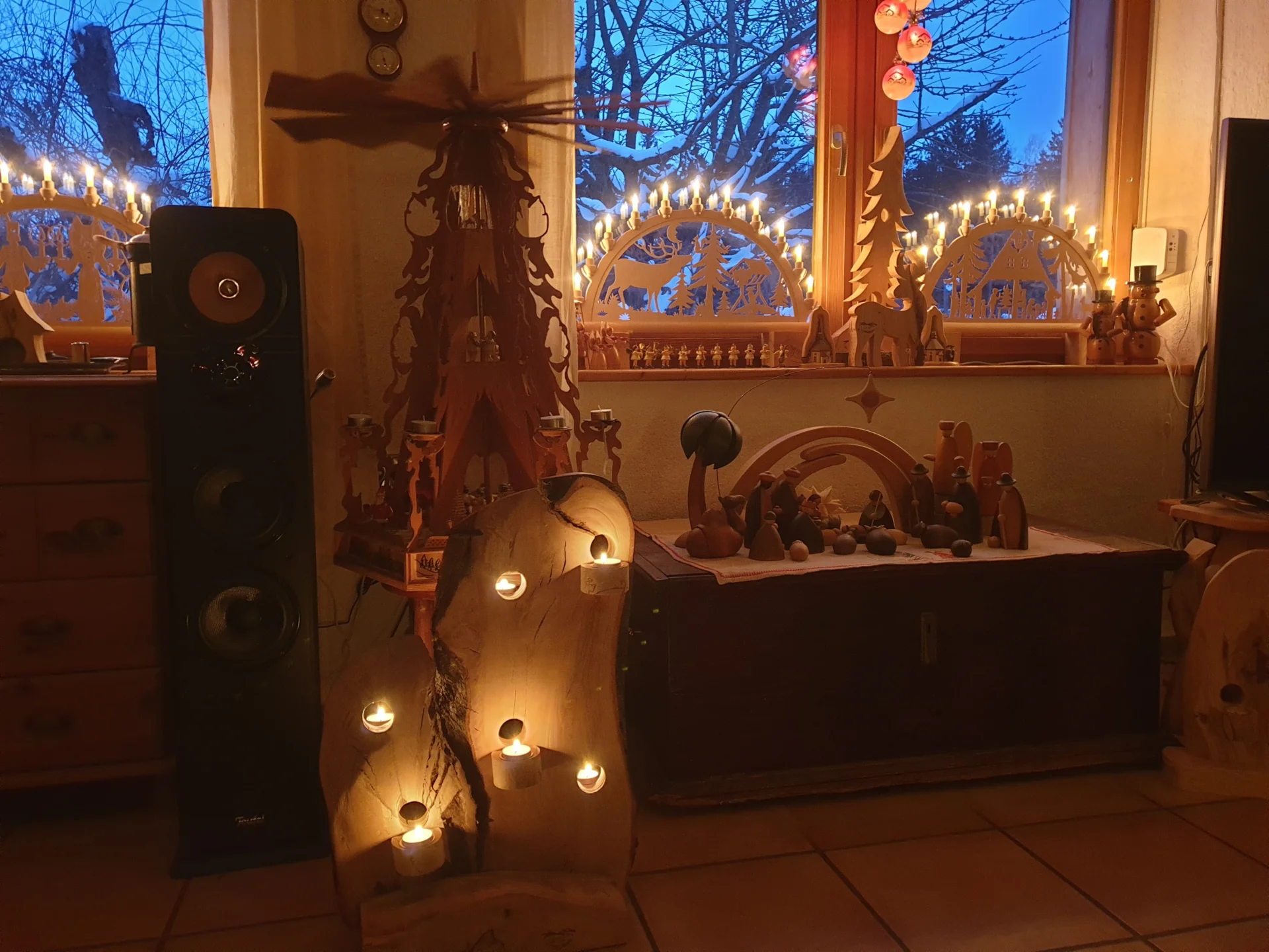 Stehle mit Durchblick 6 Lichter 