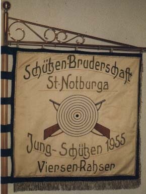 Vorschaubild: Fahne der St. Sebastianus-Schützenjugend in der St. Notburga-Bruderschaft (Rückseite)